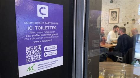 waze toilets paris